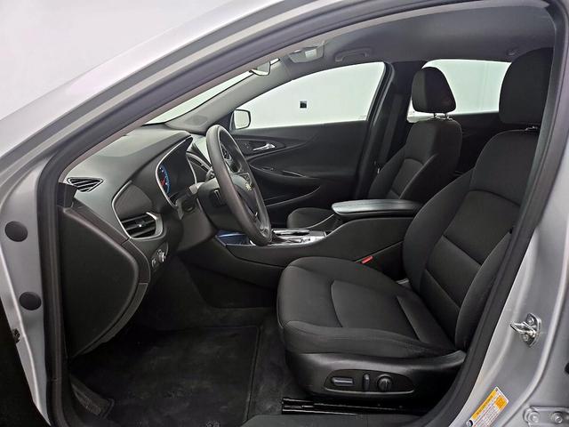 Photo of 2022 Silver Chevrolet Malibu