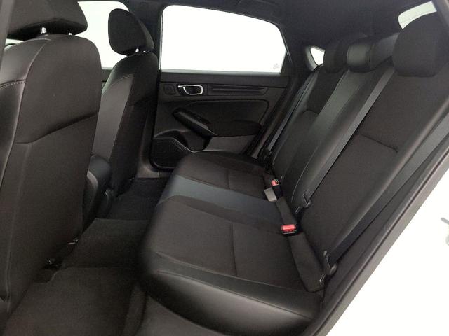 Photo of 2023 White Honda Civic