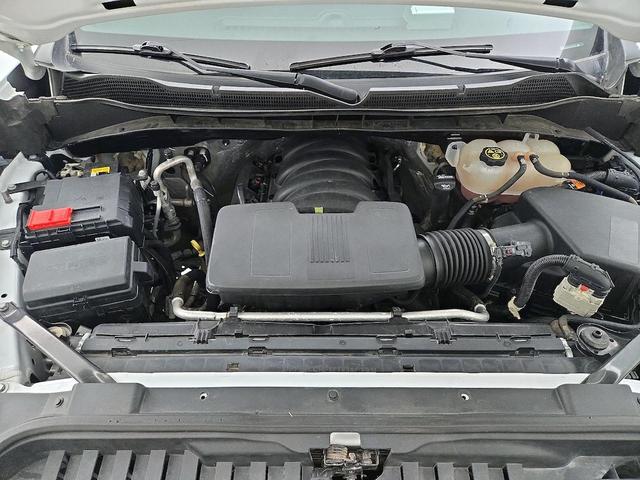 Photo of 2022 White Chevrolet Silverado 1500 Limited