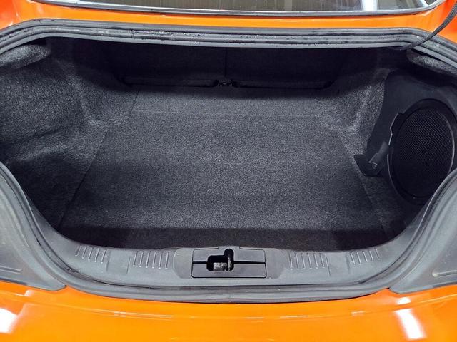 Photo of 2021 Orange Ford Mustang