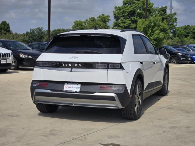 Photo of 2025 Atlas White Hyundai IONIQ 5