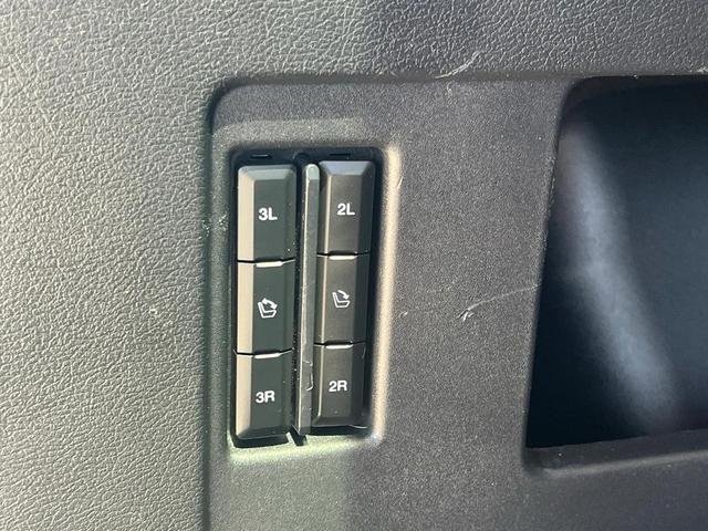 Photo of 2022 Dark Matter Ford Expedition Max