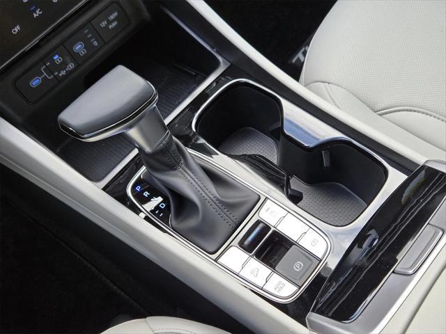 Photo of 2025 Serenity White Pearl Hyundai TUCSON
