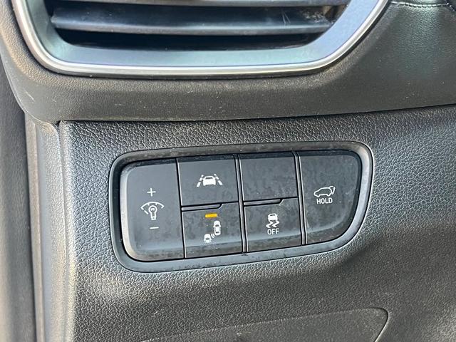 Photo of 2020 Quartz White Hyundai SANTA FE