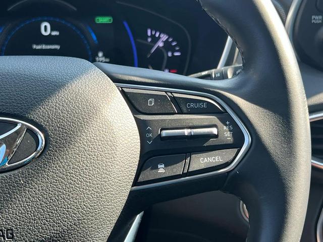 Photo of 2020 Quartz White Hyundai SANTA FE