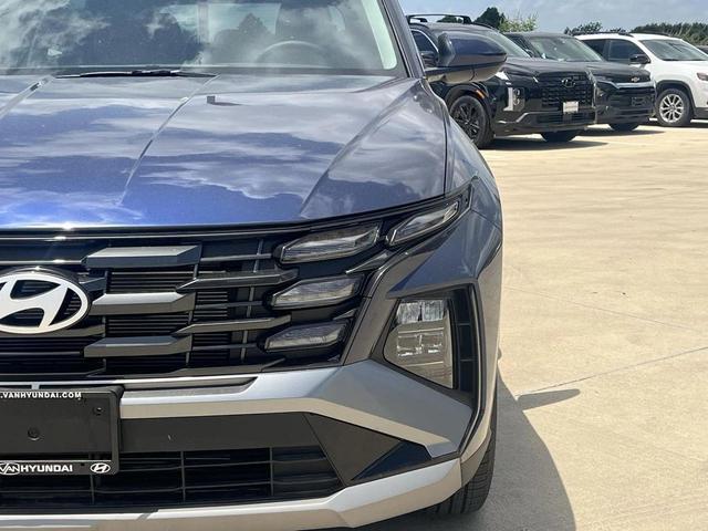 Photo of 2025 Atlantis Blue Hyundai TUCSON