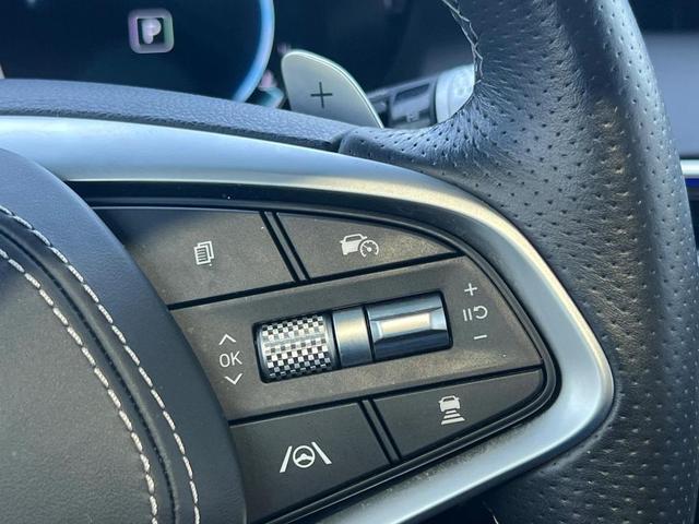 Photo of 2023 White Genesis GV70