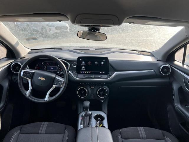 Photo of 2023 Summit White Chevrolet Blazer