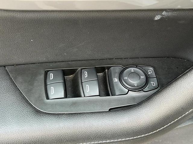 Photo of 2023 Summit White Chevrolet Blazer