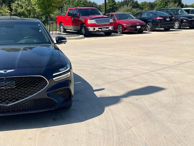 Photo of 2023 Capri Blue Genesis G70
