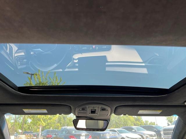 Photo of 2023 Capri Blue Genesis G70