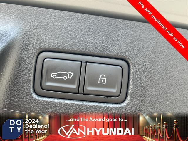 Photo of 2025 Hampton Gray Hyundai SANTA FE HEV