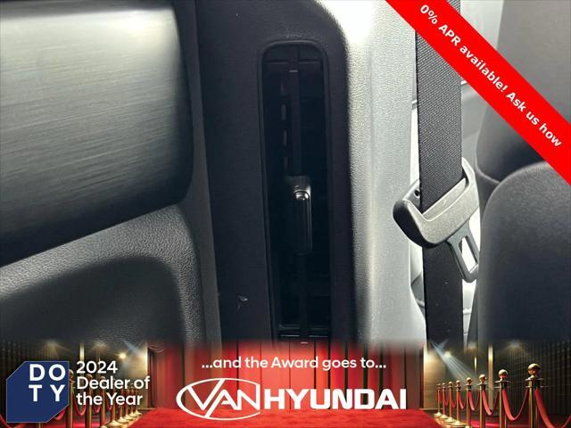 Photo of 2025 Hampton Gray Hyundai SANTA FE HEV