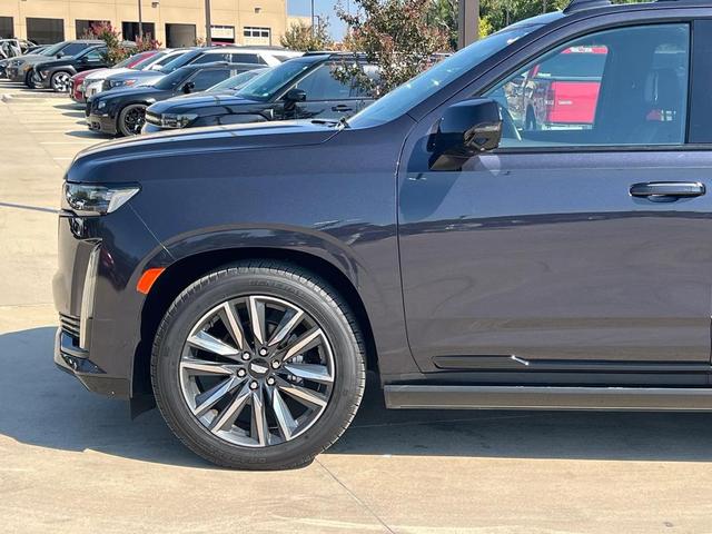 Photo of 2023 Galactic Gray Metallic Cadillac Escalade