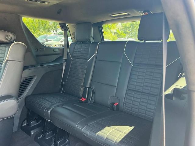 Photo of 2023 Galactic Gray Metallic Cadillac Escalade