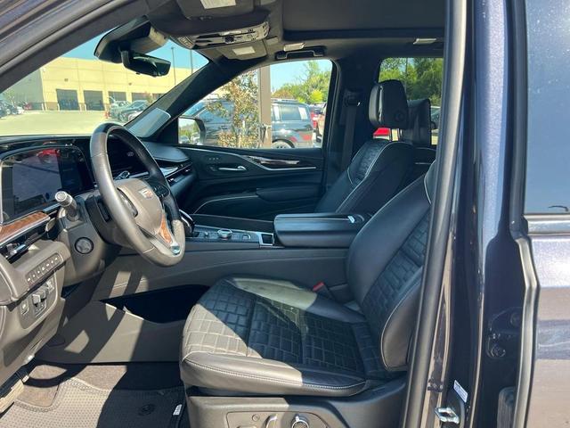 Photo of 2023 Galactic Gray Metallic Cadillac Escalade