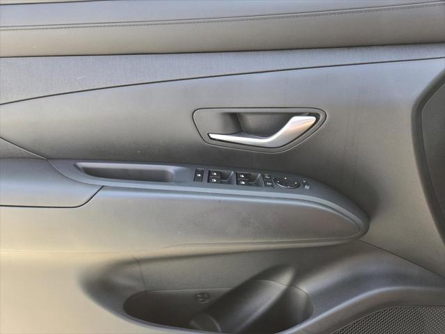 Photo of 2025 Serenity White Pearl Hyundai TUCSON