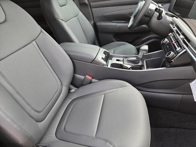 Photo of 2025 Serenity White Pearl Hyundai TUCSON