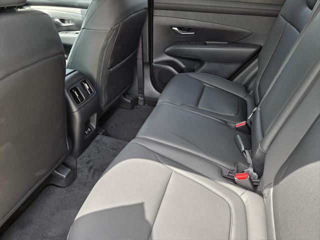Photo of 2025 Serenity White Pearl Hyundai TUCSON