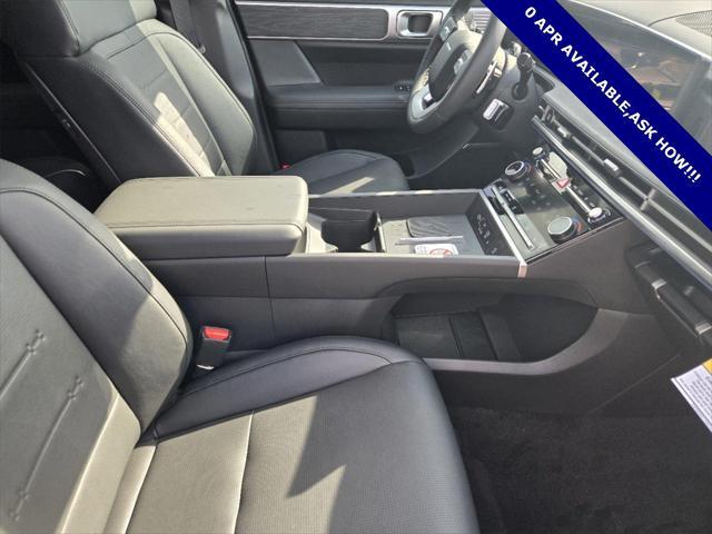 Photo of 2025 Phantom Black Hyundai SANTA FE