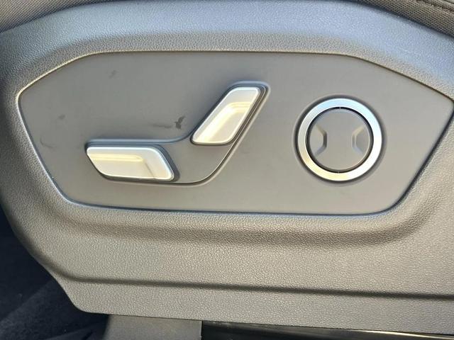 Photo of 2026 Phantom Black Hyundai SANTA FE