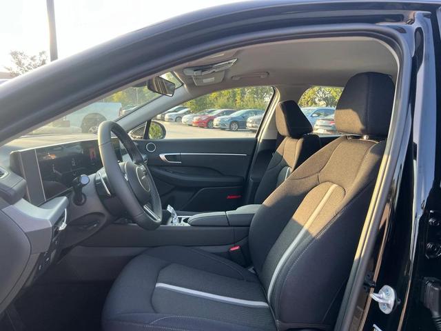 Photo of 2026 Abyss Black Hyundai SONATA