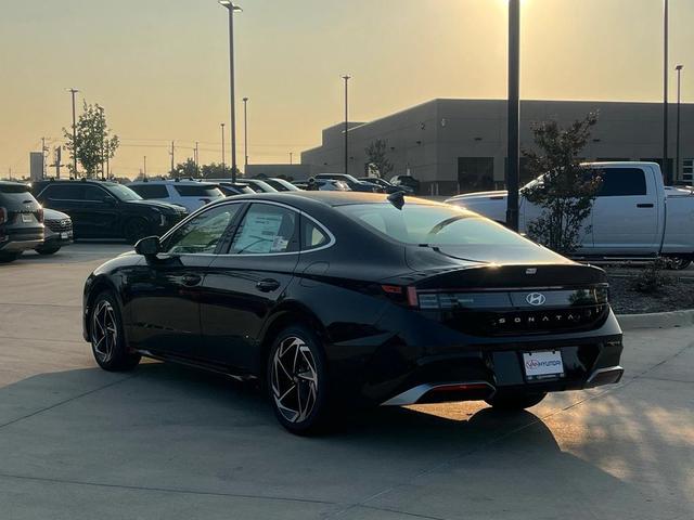 Photo of 2026 Abyss Black Hyundai SONATA
