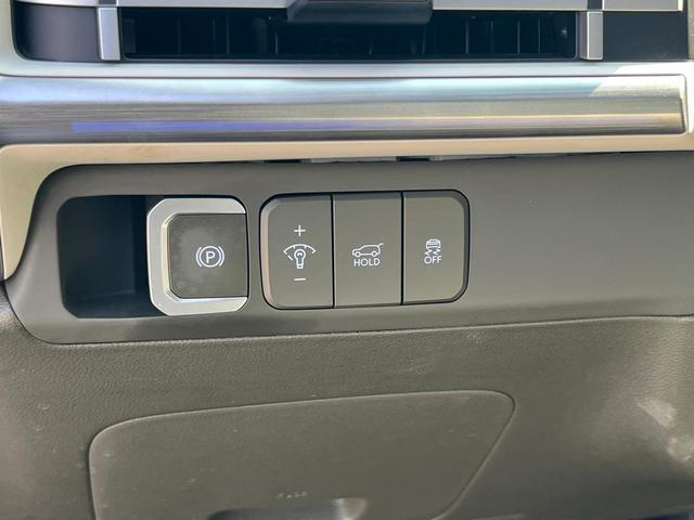 Photo of 2024 Earthy Brass Matte Hyundai SANTA FE