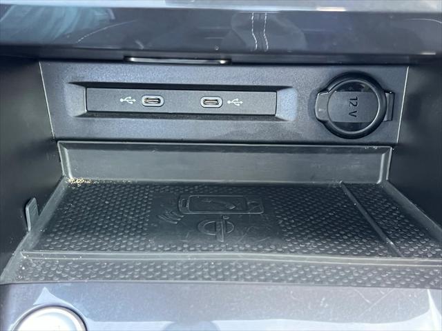 Photo of 2024 Platinum Gray Volkswagen Tiguan