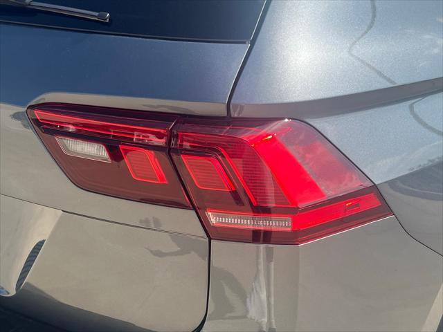 Photo of 2024 Platinum Gray Volkswagen Tiguan