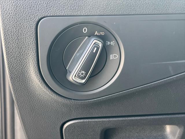 Photo of 2024 Platinum Gray Volkswagen Tiguan