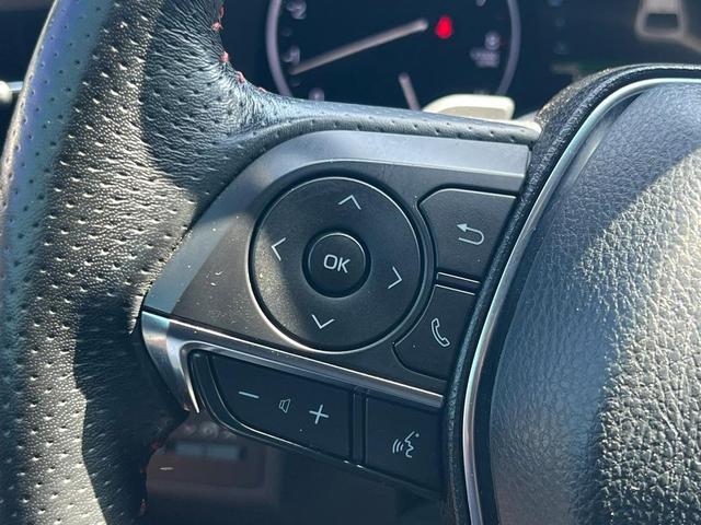 Photo of 2020 Midnight Black Toyota Avalon