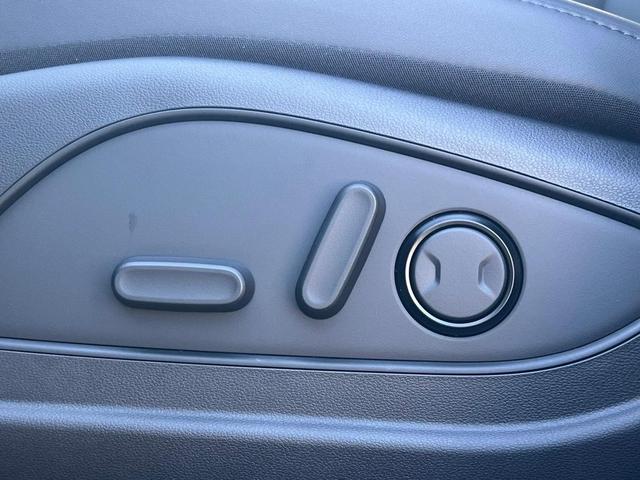 Photo of 2026 Creamy White Pearl Hyundai PALISADE