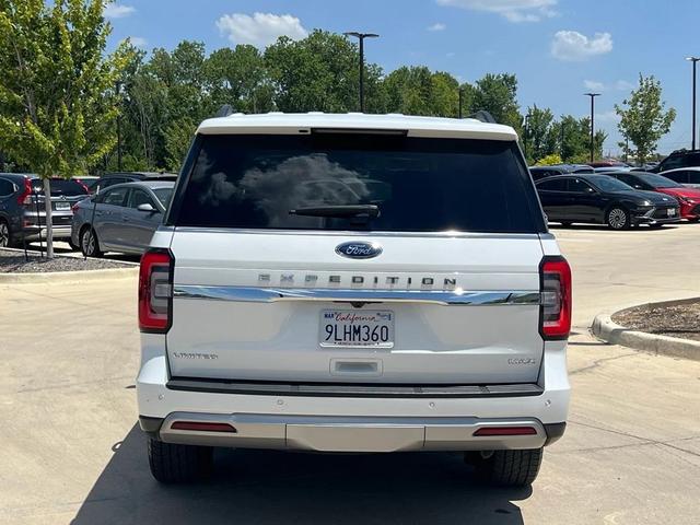 Photo of 2024 Oxford White Ford Expedition Max