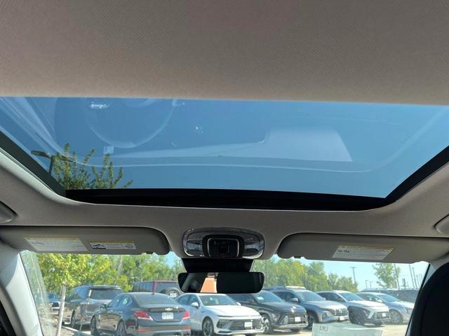 Photo of 2026 Abyss Black Pearl Hyundai KONA