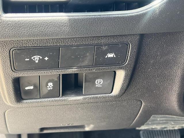 Photo of 2023 Hampton Gray Hyundai SONATA