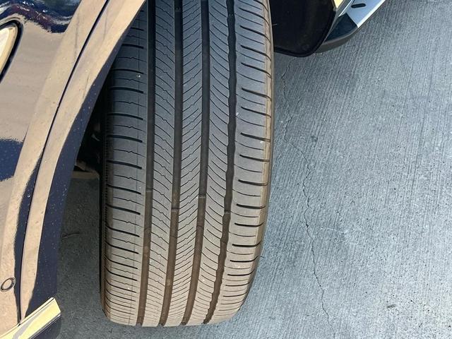 Photo of 2023 Blue Genesis GV80