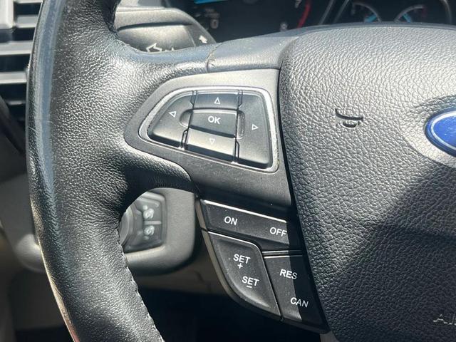 Photo of 2018 Shadow Black Ford Escape