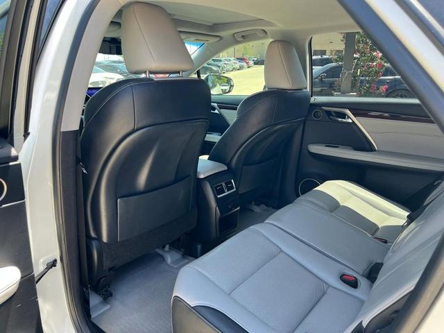 Photo of 2018 Eminent White Pearl Lexus RX 350