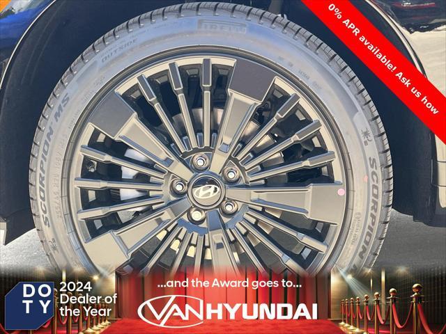 Photo of 2025 Shimmering Silver Hyundai SANTA FE HEV