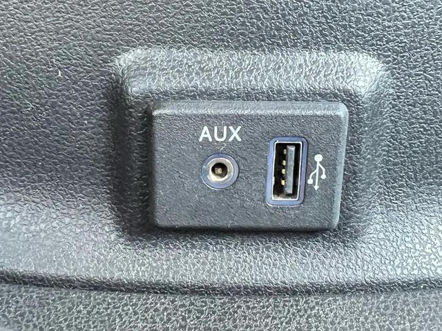 Photo of 2019 Gun Metallic Nissan Versa