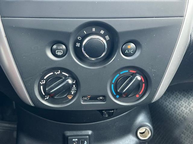 Photo of 2019 Gun Metallic Nissan Versa