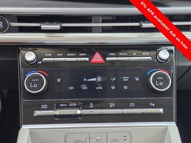Photo of 2025 Shimmering Silver Hyundai SANTA FE