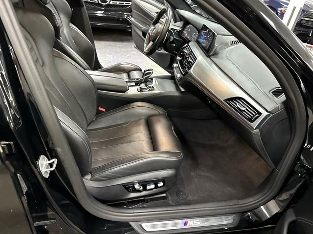 Photo of 2020 Black BMW M5