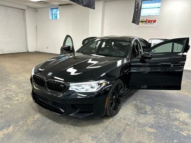Photo of 2020 Black BMW M5