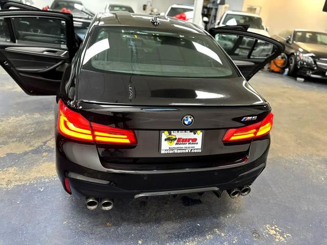 Photo of 2020 Black BMW M5