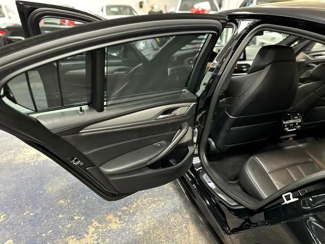 Photo of 2020 Black BMW M5