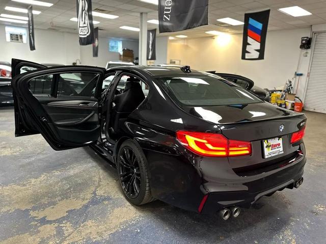 Photo of 2020 Black BMW M5