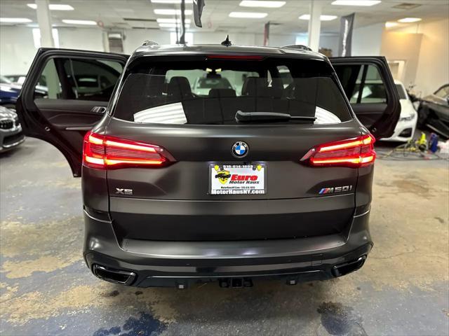 Photo of 2023 Black BMW X5