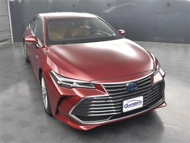 2019 Toyota Avalon Hybrid